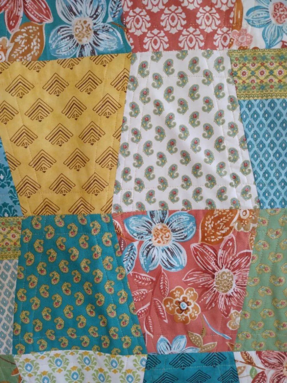 💚🧡🤎BN AUTUMN FALL UNIQUE TUMBLER DESIGN COTTON LAP QUILT